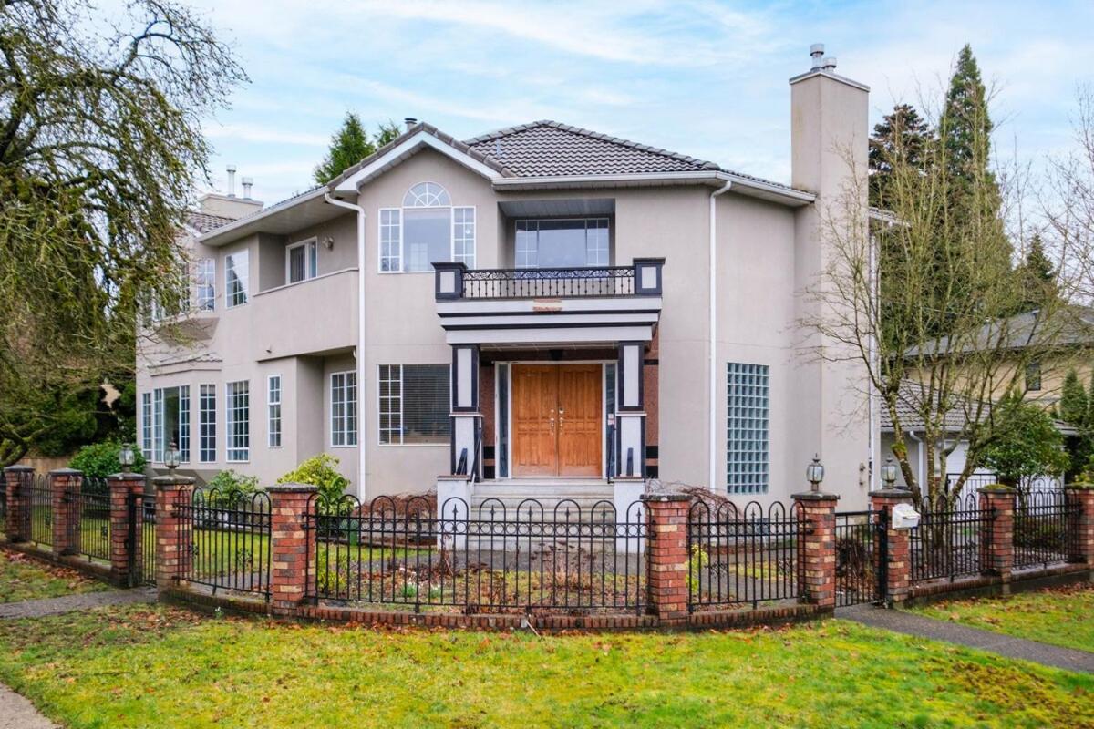 Spacious 4Br W Ensuites Mins To Downtown Yvr Ubc Ванкувер Экстерьер фото