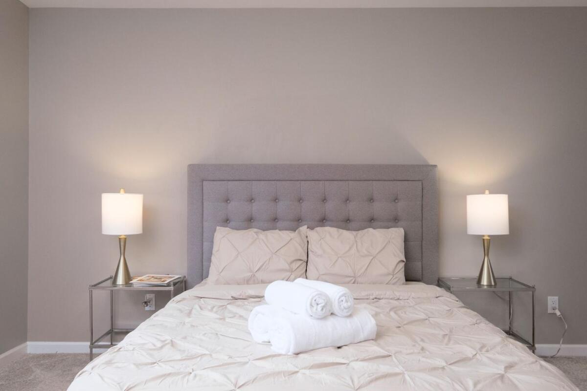 Spacious 4Br W Ensuites Mins To Downtown Yvr Ubc Ванкувер Экстерьер фото